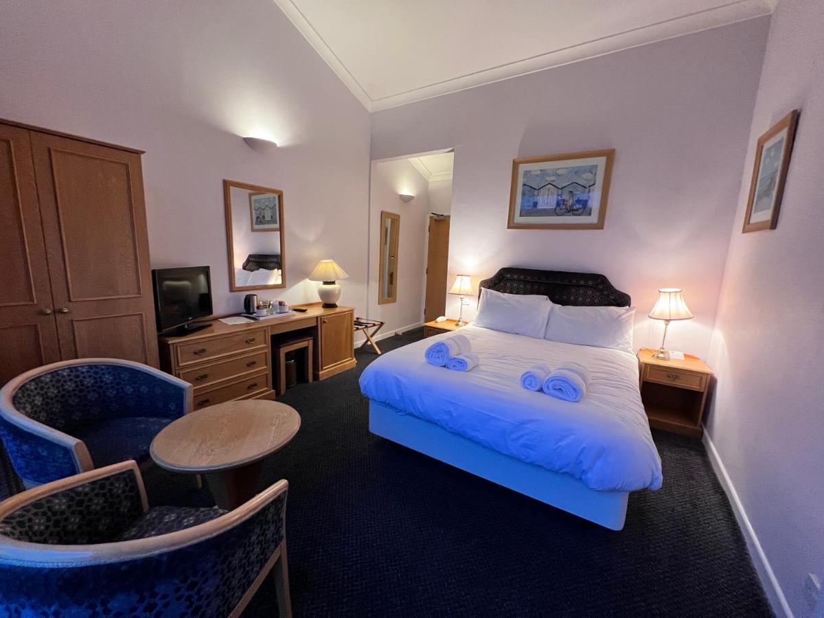 The Royal Lion Hotel Lyme Regis Esterno foto