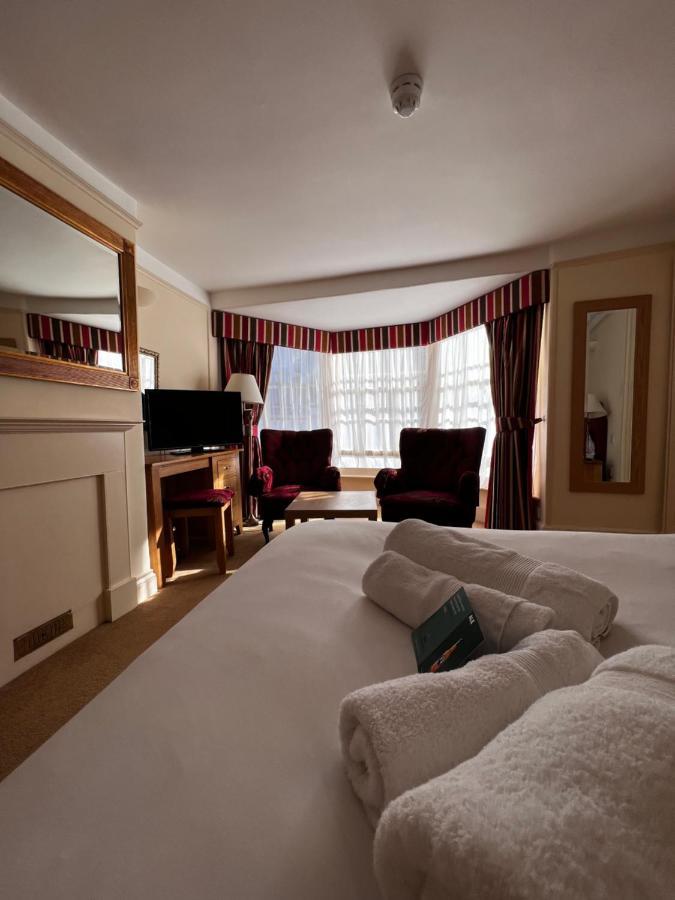 The Royal Lion Hotel Lyme Regis Esterno foto